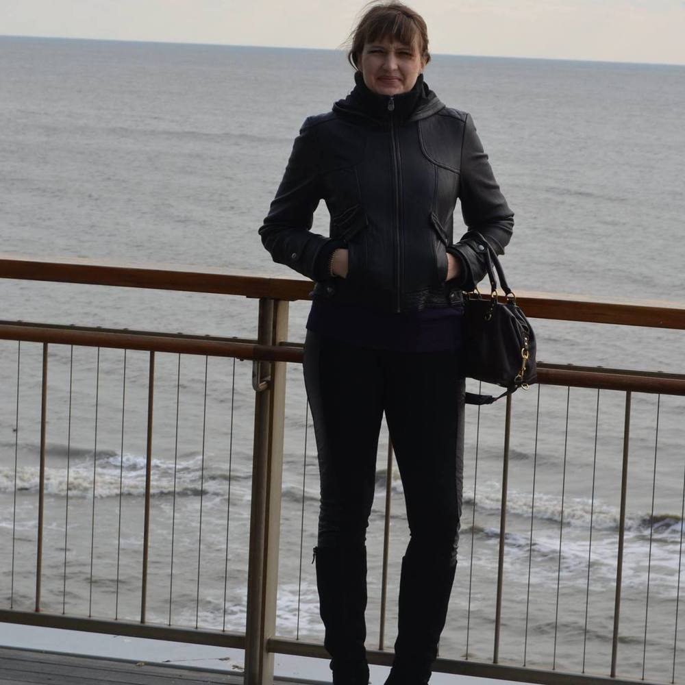 Meet your Posher, Alla